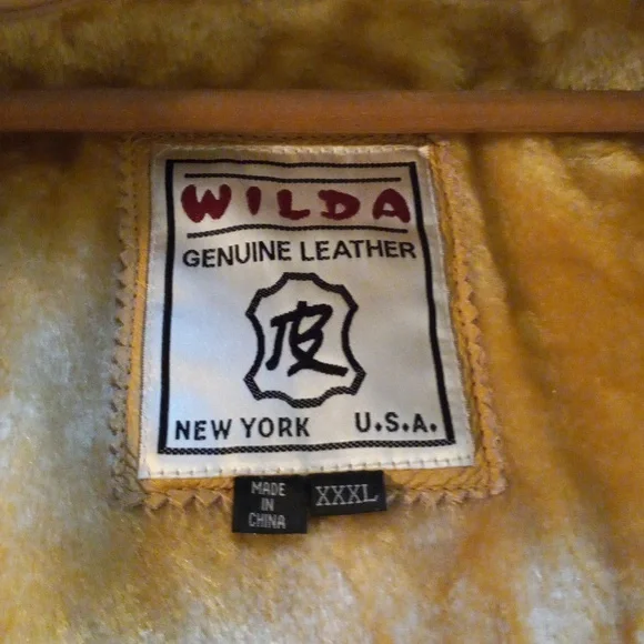 Like New! WILDA 100% Leather Jacket - Picture 6 of 11